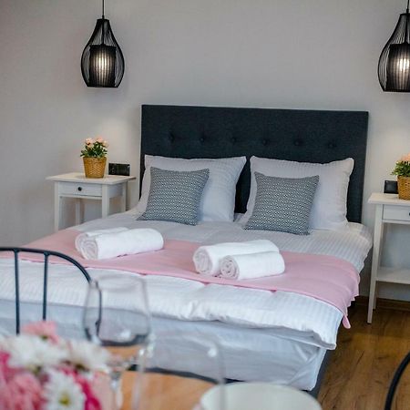 Golden Rooms Blisko Energylandii 扎托尔 外观 照片