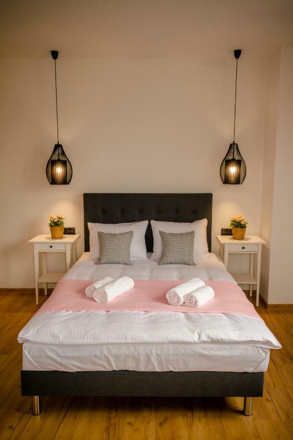 Golden Rooms Blisko Energylandii 扎托尔 外观 照片