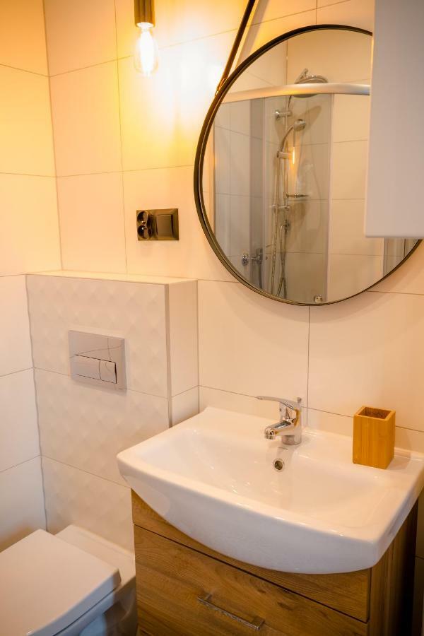 Golden Rooms Blisko Energylandii 扎托尔 外观 照片