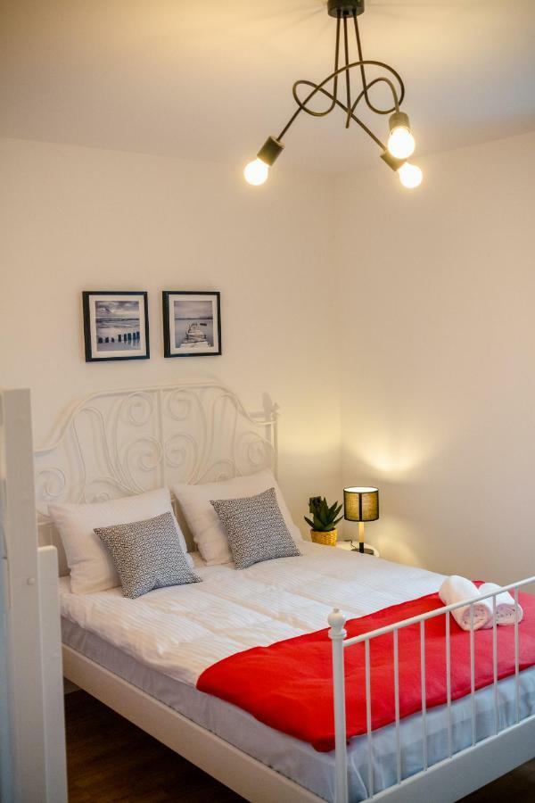 Golden Rooms Blisko Energylandii 扎托尔 外观 照片