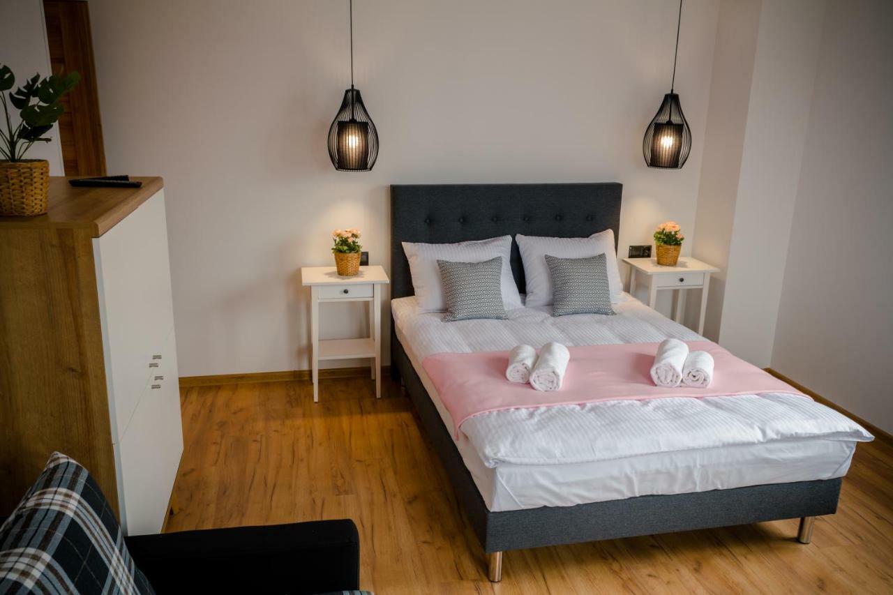 Golden Rooms Blisko Energylandii 扎托尔 外观 照片